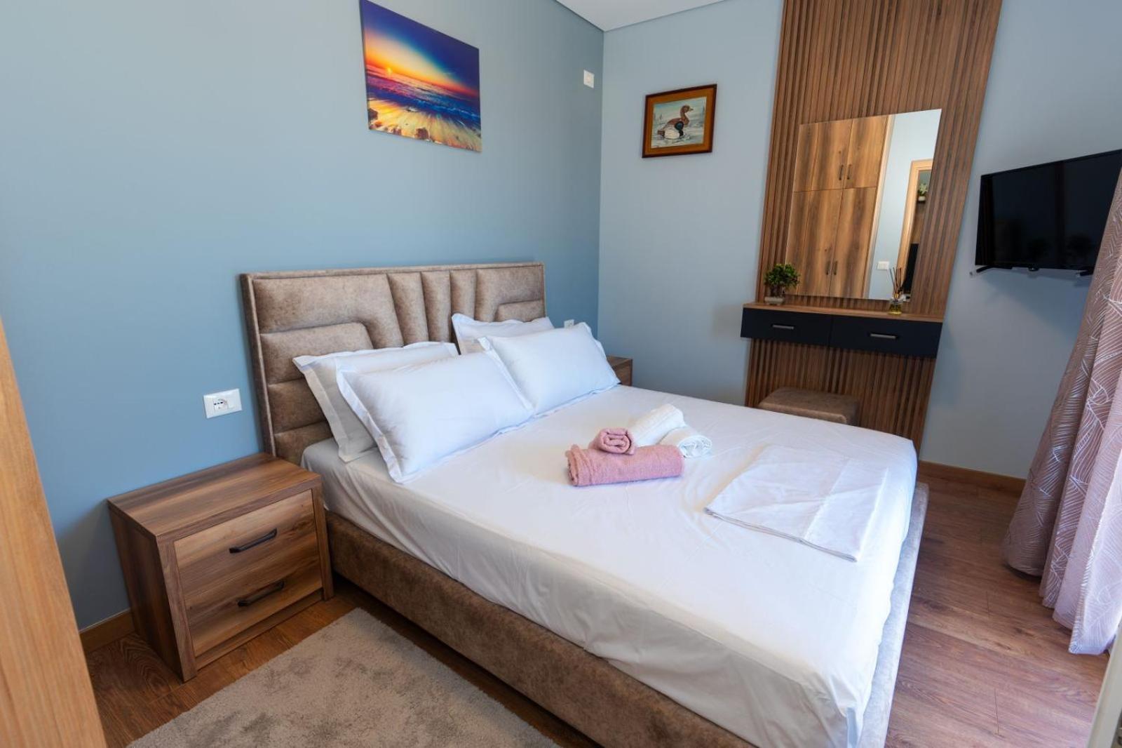 Roel Apartments Sarandë エクステリア 写真